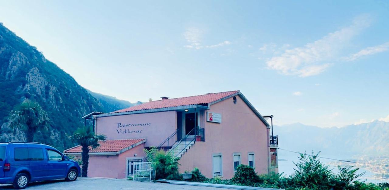 Boka Bay 2 Lejlighed Kotor Eksteriør billede